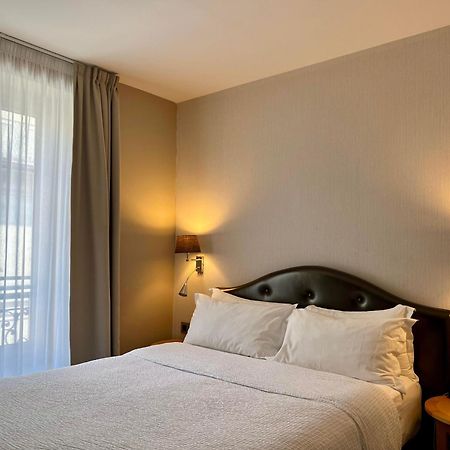 Hotel Central Saint Germain Paris Bagian luar foto