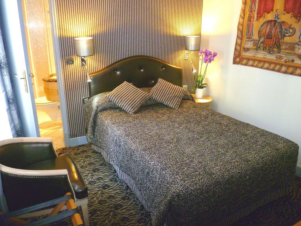 Hotel Central Saint Germain Paris Bagian luar foto