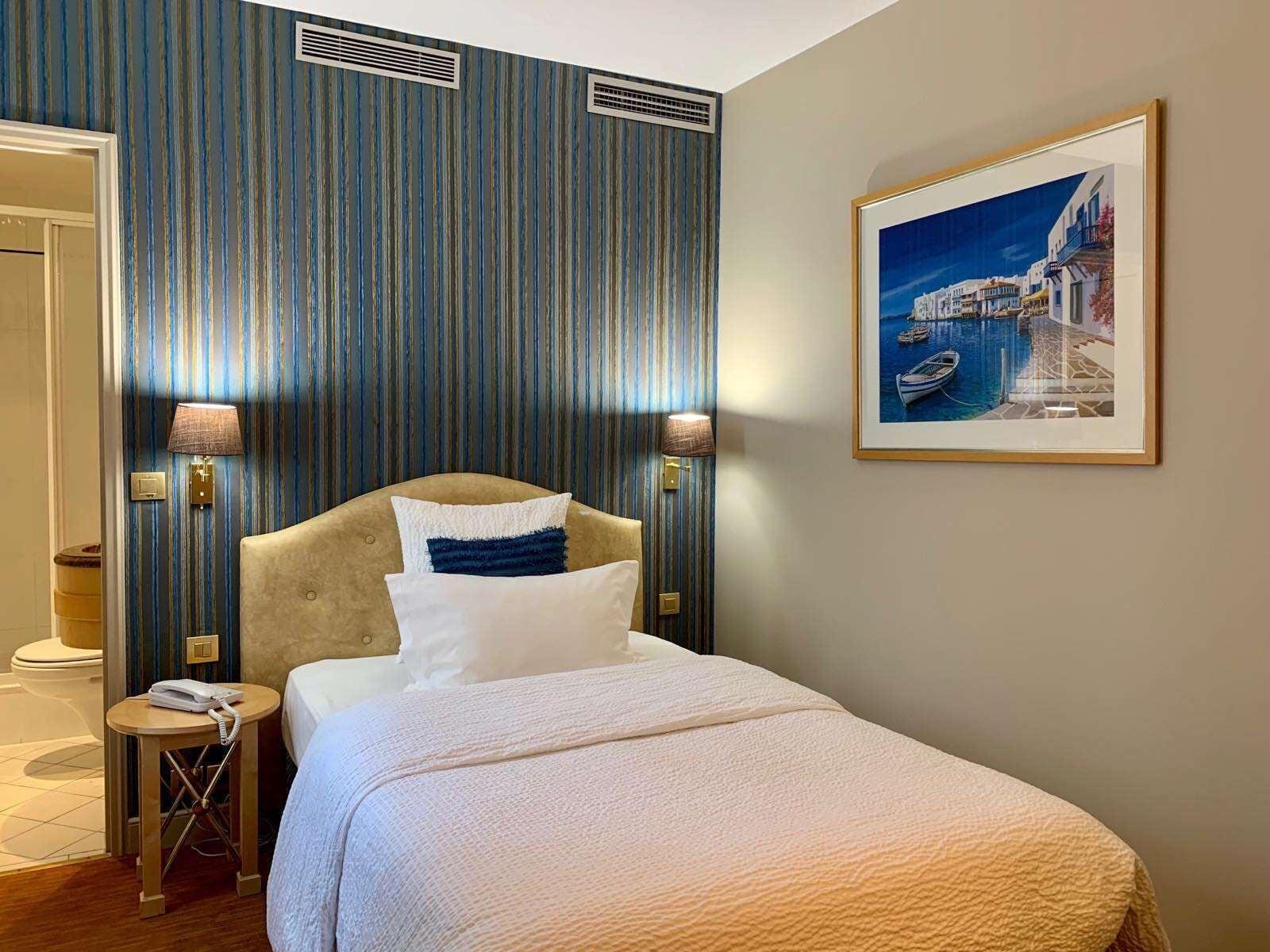 Hotel Central Saint Germain Paris Bagian luar foto