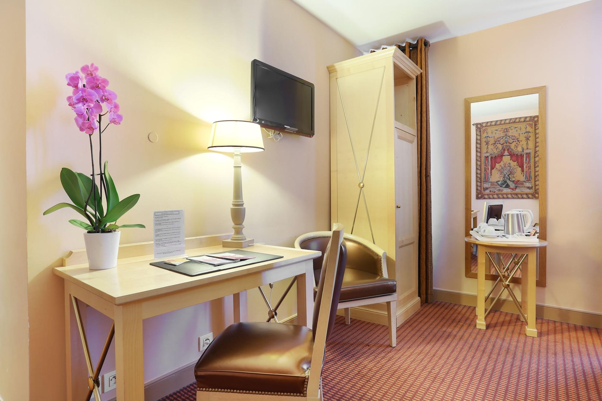 Hotel Central Saint Germain Paris Bagian luar foto