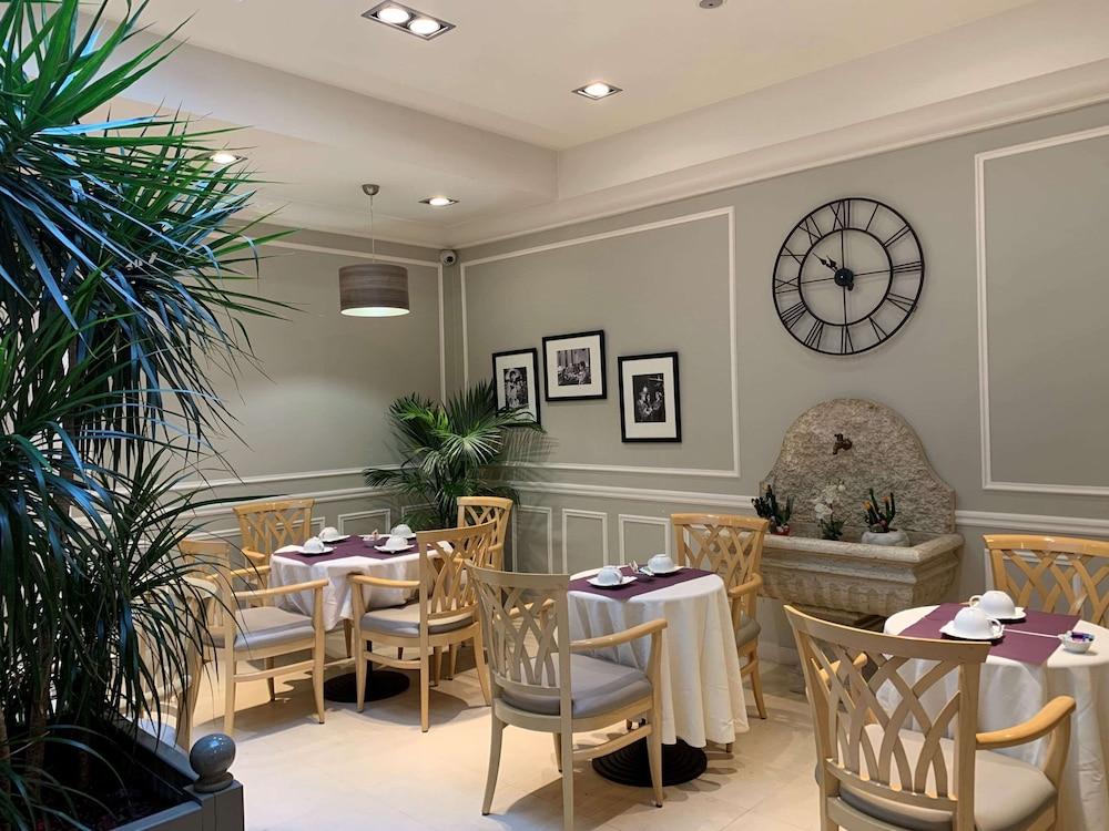 Hotel Central Saint Germain Paris Bagian luar foto