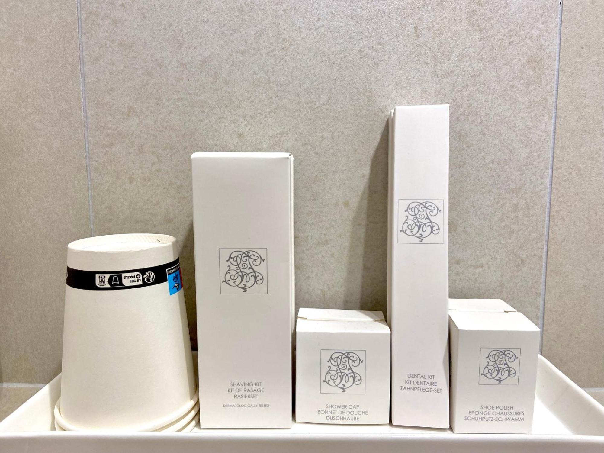 Hotel Central Saint Germain Paris Bagian luar foto