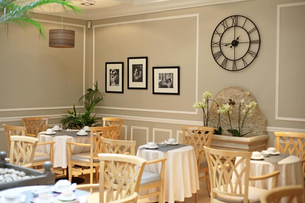 Hotel Central Saint Germain Paris Bagian luar foto